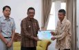 BUPATI BERSAMA JASA RAHARJA SERAHKAN SANTUNAN KEPADA AHLI WARIS KORBAN KECELAKAAN LALULINTAS
