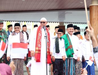 Sambut Tahun Baru Islam, Wali Kota dan Wakil Wali Kota Bekasi Hadiri Pawai Meriah Malam 1 Muharram 1448 H