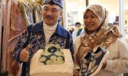 Di Ajang Sunda Karya Fest 2026 Kota Bekasi Raih Predikat Fashion Terkini Anugerah Fashion Show PKJB 2026 Se-Jawa Barat