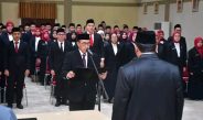 PENGUKUHAN SEKDA, BUPATI TEGASKAN KEBIJAKAN KEPEGAWAIAN BERDASARKAN SISTEM MERIT, KOMPETENSI DAN KINERJA