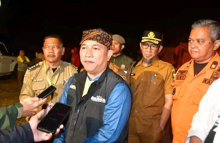 PEMKAB SUKABUMI PASTIKAN PEMULIHAN BAGI PENYINTAS MUSIBAH CIPTAMULYA DIPERCEPAT