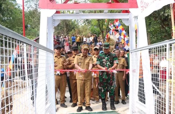 PERESMIAN JEMBATAN GARUDA DI CIBADAK, WABUP” SINERGITAS HADIRKAN PEMERATAAN PEMBANGUNAN”