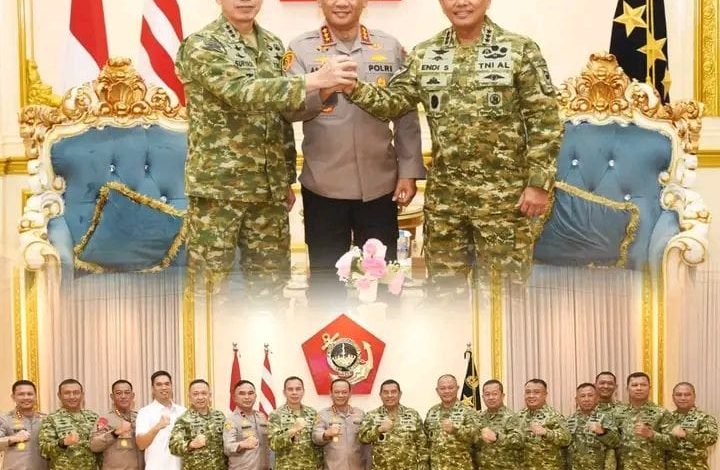 PANGKORMAR, PANGDAM JAYA, DAN KAPOLDA METRO JAYA PERKUAT SINERGI JAGA STABILITAS KEAMANAN IBU KOTA