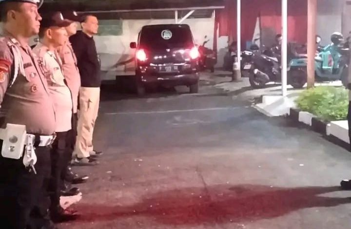 Patroli Malam Minggu, Polsek Baros Antisipasi Gangguan Kamtibmas