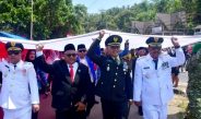 BENDERA MERAH PUTIH MEMBENTANG 300 METER DI PANTAI KARANGHAWU, BUPATI” WUJUD SYUKUR MASYARAKAT ATAS KEMERDEKAAN”