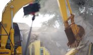 Pemerintah Kota Bekasi Tertibkan Bangunan Liar di Jalan Hankam Jatirahayu Kecamatan Pondok Melati