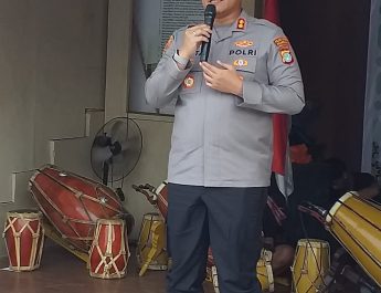 Kapolsek Penjaringan AKBP Agta Bhuwana Putra Menghadiri Peringatan Maulid Nabi Muhammad SAW 1448 H. Dan Milad TTKDH Ke.69 Tahun