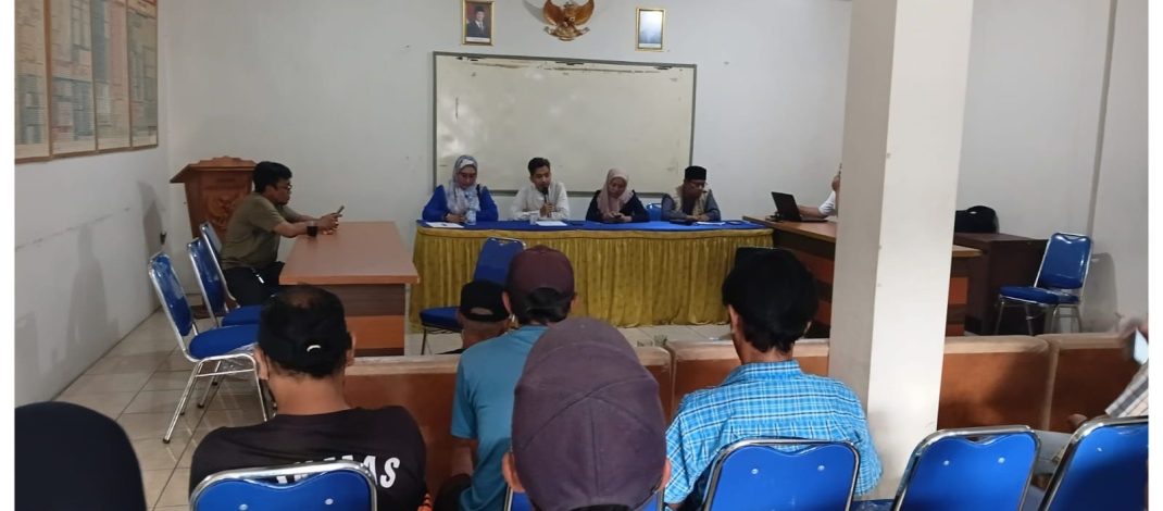Pemdes Warnasari Salurkan Insentif RT/RW dan Linmas Periode 4 Bulan Awal