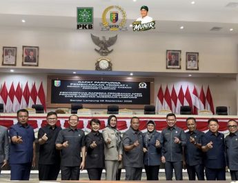 MUNIR ABDUL HARIS HADIRI PARIPURNA: 12 RAPERDA INISIATIF DPRD LAMPUNG DIBUKA, SALAH SATU TENTANG ANTI-LGBT