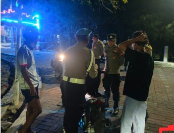 Layanan Polisi 110 Jadi Akses Cepat Warga, Polsek Kepulauan Seribu Utara Sosialisasikan Saat Patroli Malam