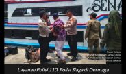 Layanan Polisi 110, Polisi Siaga di Dermaga Kedatangan Kepulauan Seribu Berikan Pelayanan Humanis