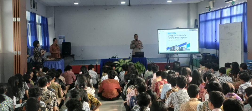 Polsek Bekasi Barat Sosialisasikan Penerimaan Siswa SMA Taruna Nusantara Kemala Bhayangkara