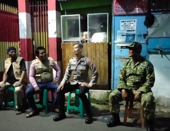 Polsek dan Koramil Pulogadung Gelar Patroli Gabungan, Perkuat Kamtibmas di Jati dan Kayu Putih