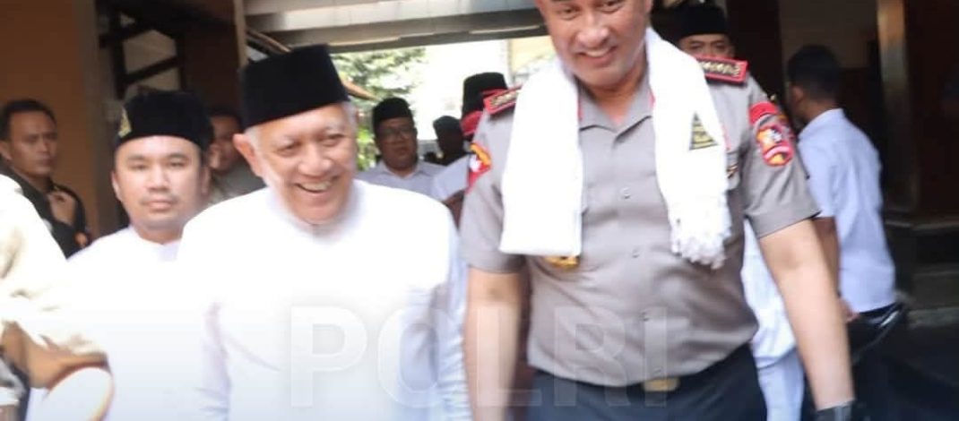 Kapolri Suyudi Ario Seto Pererat Silaturahmi dengan Ulama di Ponpes Tebuireng