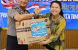 Wujud Kepedulian di HUT ke-75, Humas Polri Berbagi Kebahagiaan dengan Lansia dan Anak Yatim