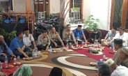 Polisi Bersama Masyarakat, Kapolsek Bekasi Barat Perkuat Silaturahmi Kamtibmas dengan Tokoh Masyarakat Kota Baru