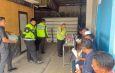 Jumat Berkah, Induk PJR BSD Korlantas Polri “Polisi Bersama Masyarakat Makan Bersama Sopir di Rest Area, Wujud Kepedulian dan Kedekatan Polantas dengan Masyarakat
